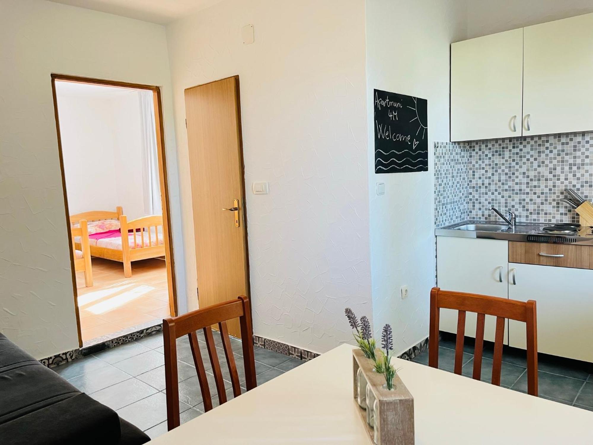 Apartament 4m