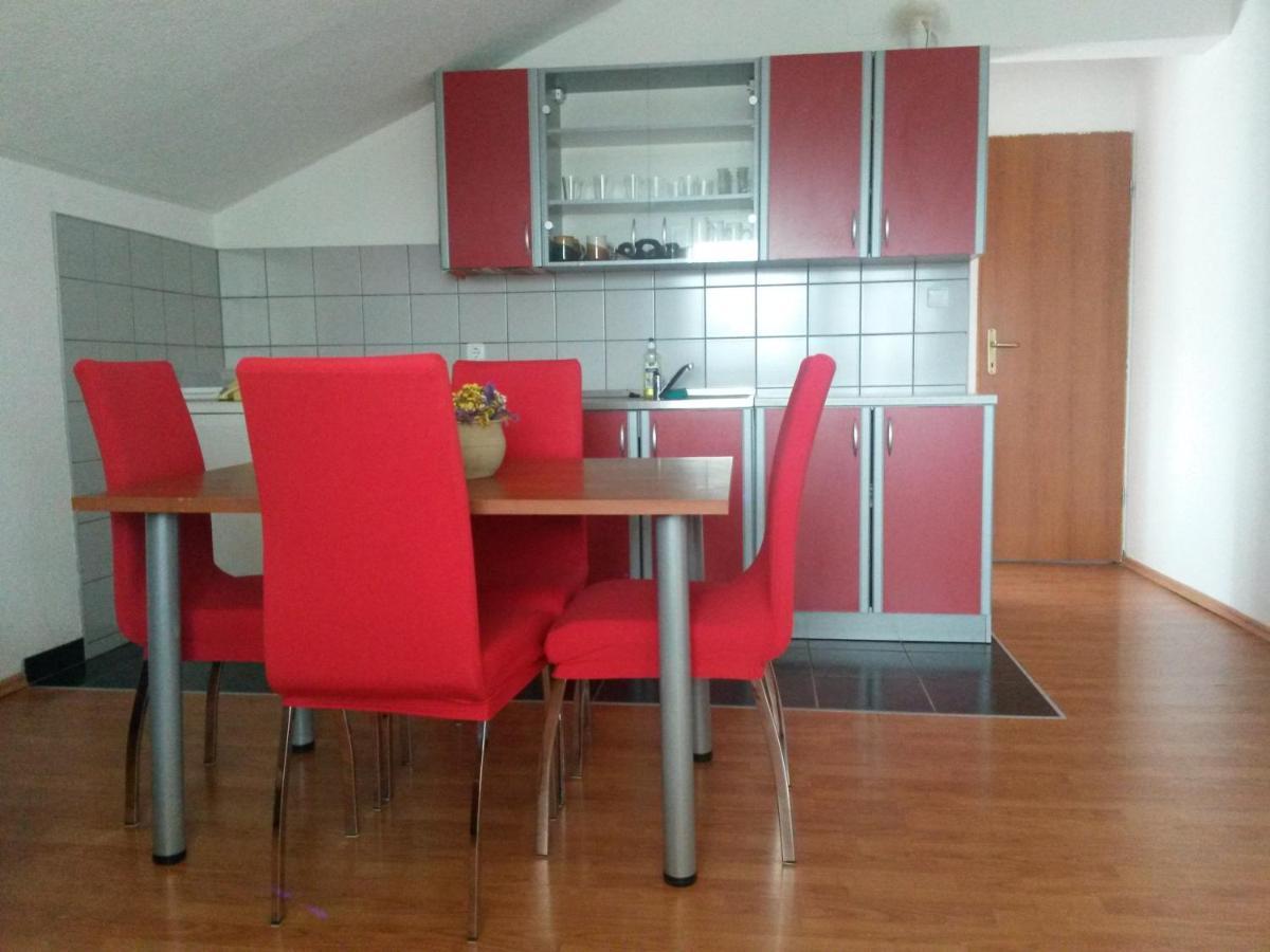 Apartment 4m Gornji Karin